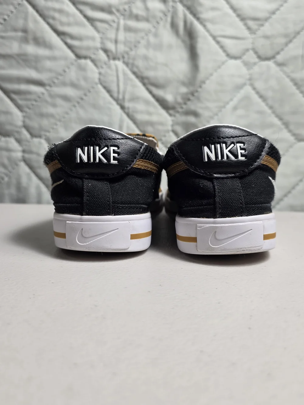 Nike Court Legacy Leopard Print Size 7.5 Canvas Shoes